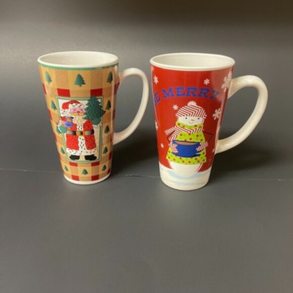 Set of 2 Vintage 16 oz Tall Christmas Coffee Mugs - Snowman & Santa - Whimsical - Picture 1 of 1